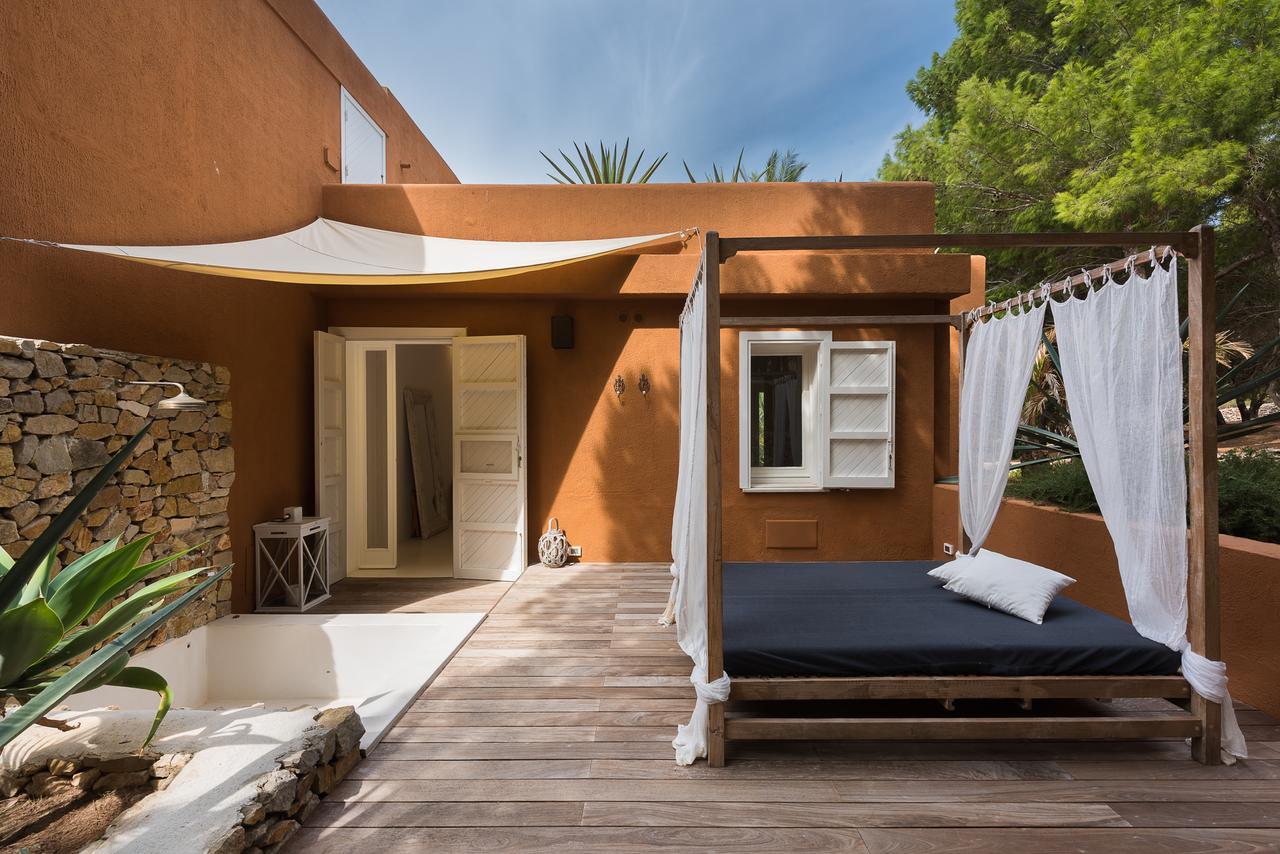 Dimora Dell'Olivastro Bed & Breakfast Favignana Exterior photo